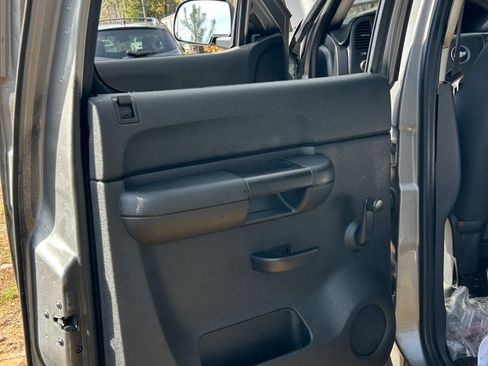 Used 2007 Chevrolet Silverado 1500 W/T w/ Towing Package image 13