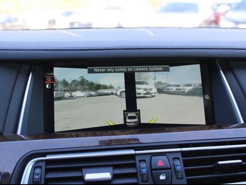 Used 2013 BMW 740Li xDrive image 19