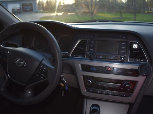 Used 2015 Hyundai Sonata Sport FWD image 22