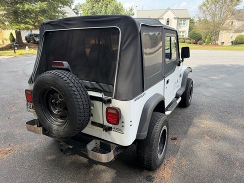 Used 1994 Jeep Wrangler SE image 5