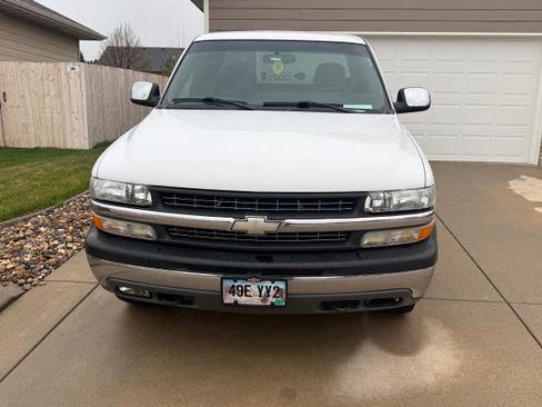 Used 2000 Chevrolet Silverado 1500 LS AWD/4WD image 8