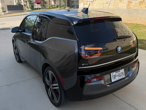 Used 2018 BMW i3 RWD image 2
