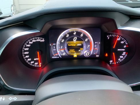 Used 2017 Chevrolet Corvette Z06 w/ Z07 Performance Package image 9