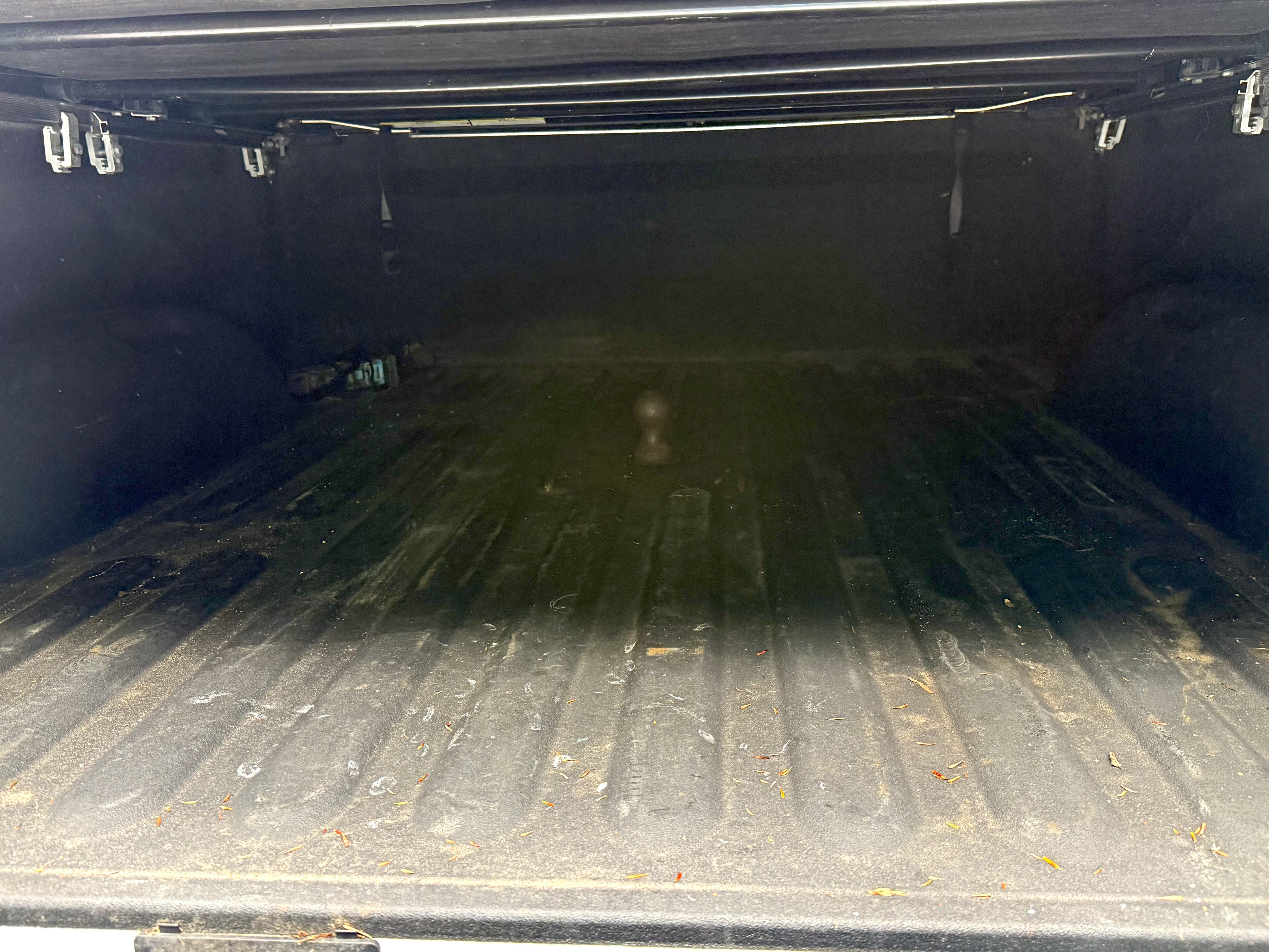 Used 2016 RAM 3500 Laramie Longhorn AWD/4WD image 12