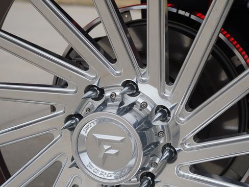 Used 2024 GMC Sierra 2500 AT4 w/ AT4 Premium Plus Package image 15