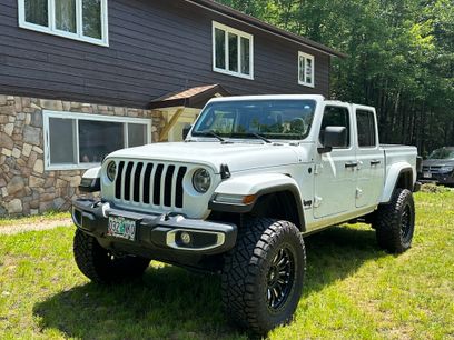 Used 2022 Jeep Gladiator Sport