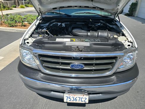 Used 2001 Ford F150 XLT RWD image 16