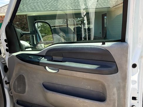 Used 2001 Ford F250 2WD Crew Cab Super Duty image 16