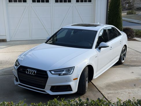 Used 2018 Audi S4 Premium Plus w/ Navigation Package image 8