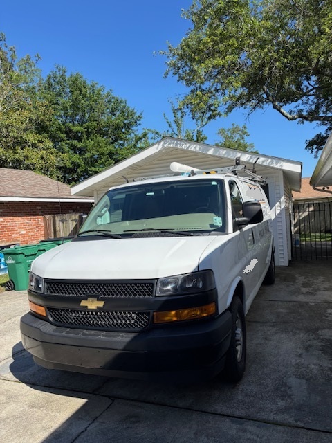 Used 2022 Chevrolet Express 2500 Extended w/ Driver Convenience Package RWD image 1