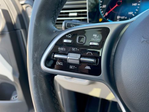 Used 2022 Mercedes-Benz GLE 350 image 14