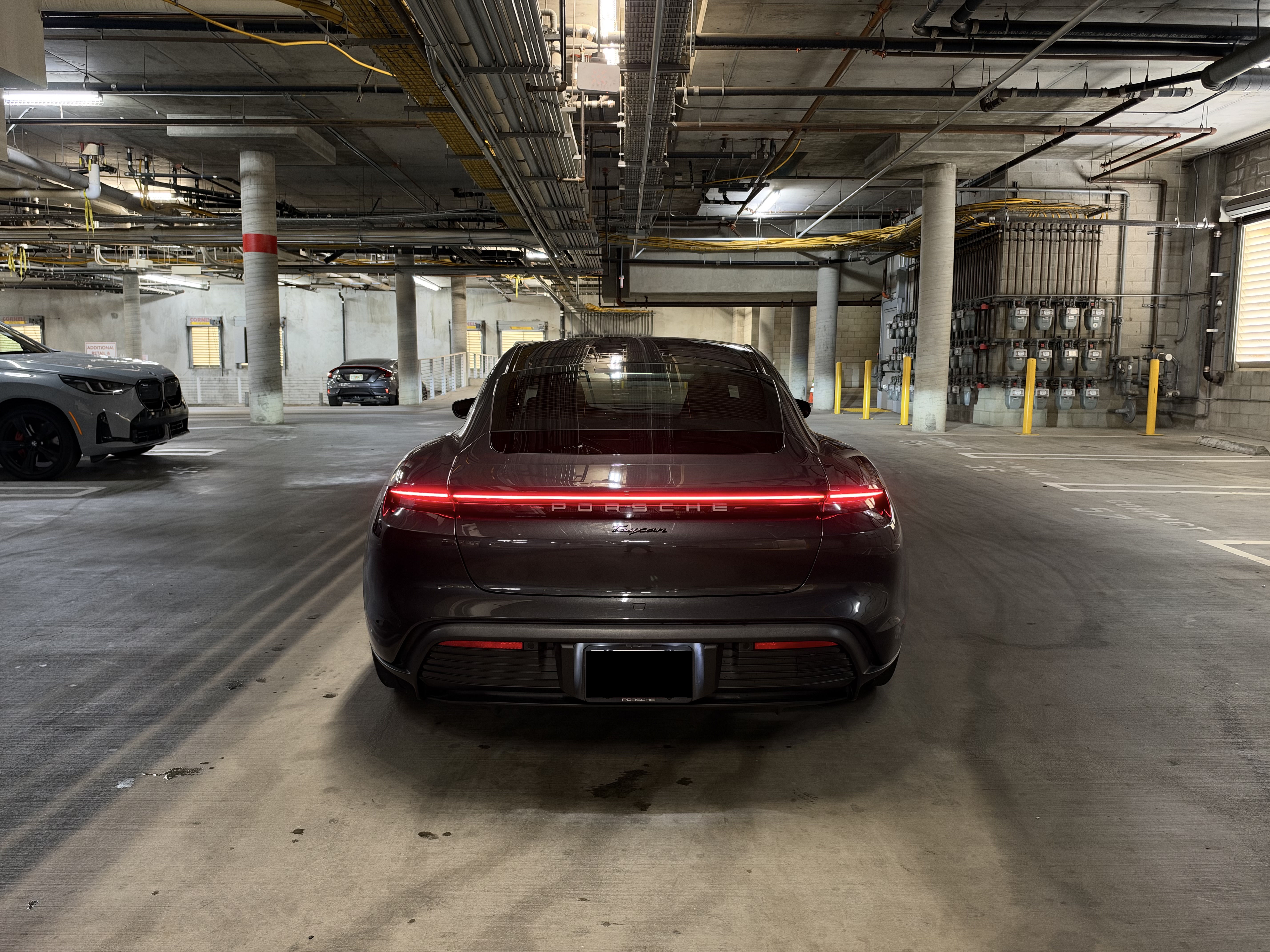Used 2024 Porsche Taycan RWD image 4