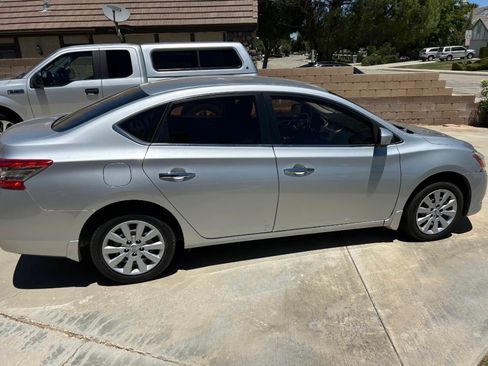Used 2014 Nissan Sentra SV FWD image 15