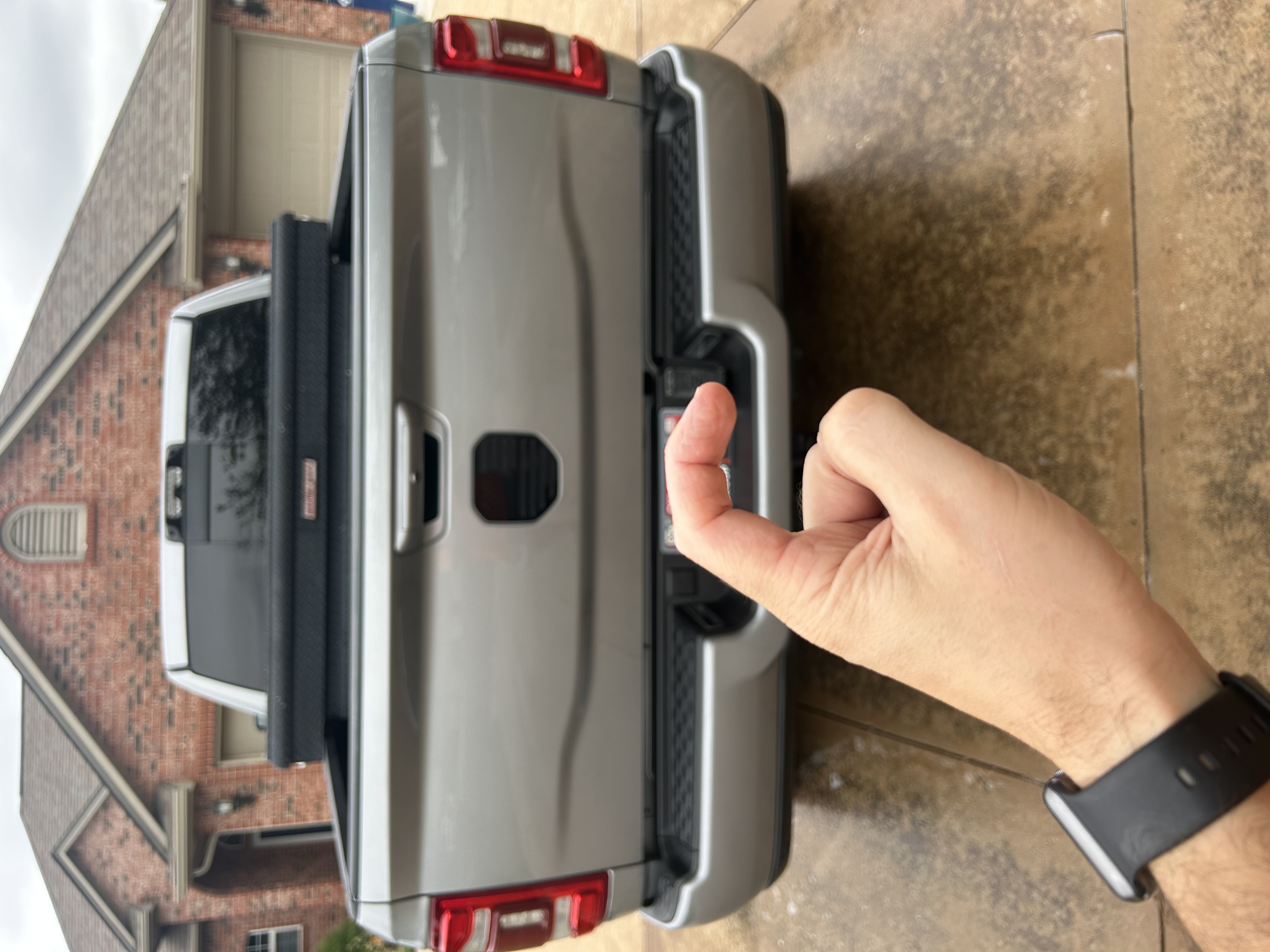 Used 2024 RAM 2500 Laramie w/ Sport Appearance Package AWD/4WD image 2