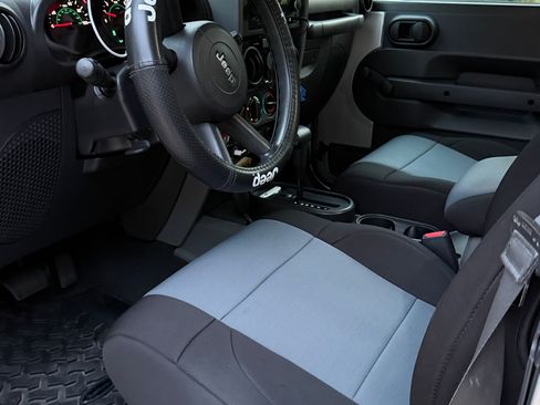 Used 2008 Jeep Wrangler X AWD/4WD image 18