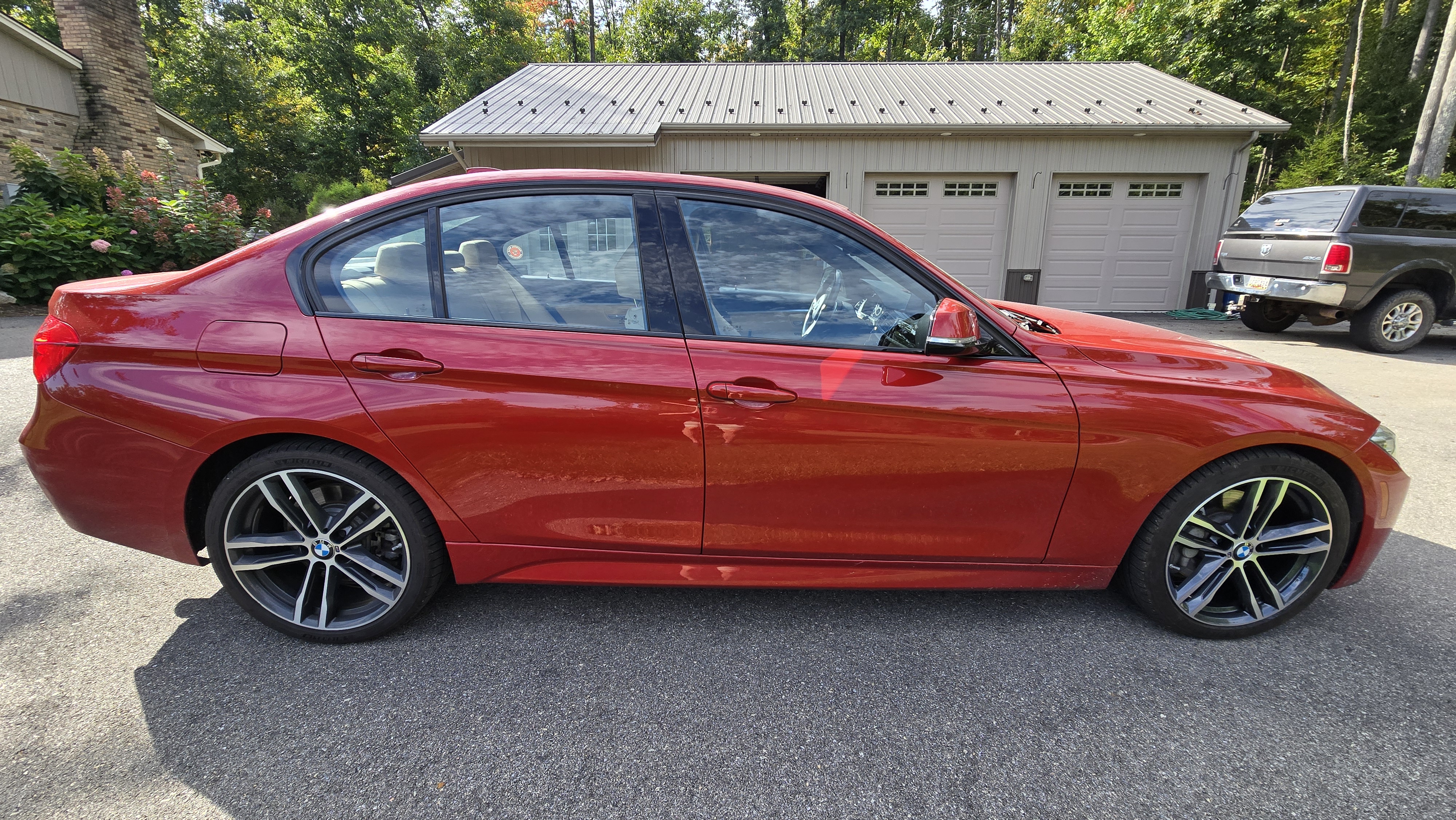 Used 2018 BMW 340i xDrive Sedan AWD/4WD image 1