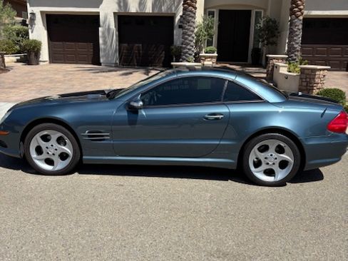 Used 2005 Mercedes-Benz SL 500 image 1