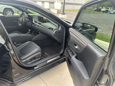 Used 2021 Lexus ES 350 F Sport w/ Accessory Package 2 FWD image 14