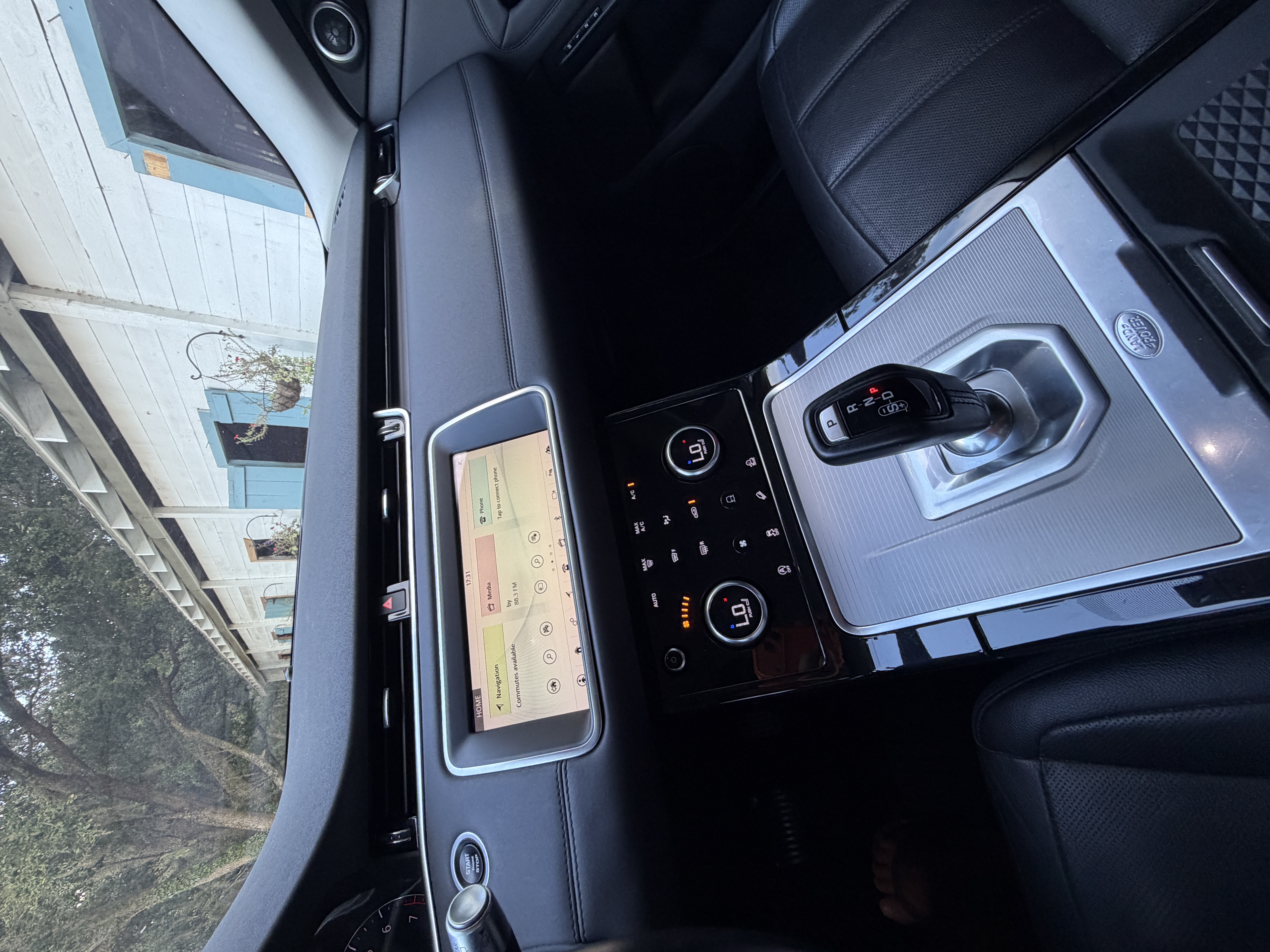 Used 2020 Land Rover Range Rover Evoque S AWD/4WD image 8