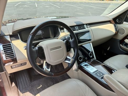 Used 2021 Land Rover Range Rover HSE AWD/4WD image 16