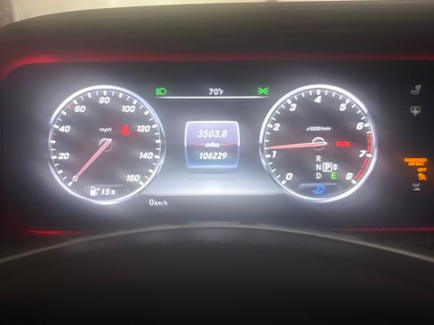 Used 2015 Mercedes-Benz S 550 Sedan image 2