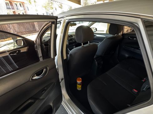 Used 2016 Nissan Sentra S image 15