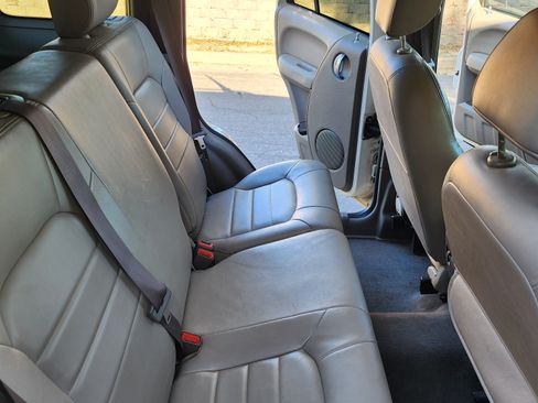 Used 2003 Jeep Liberty Limited image 17