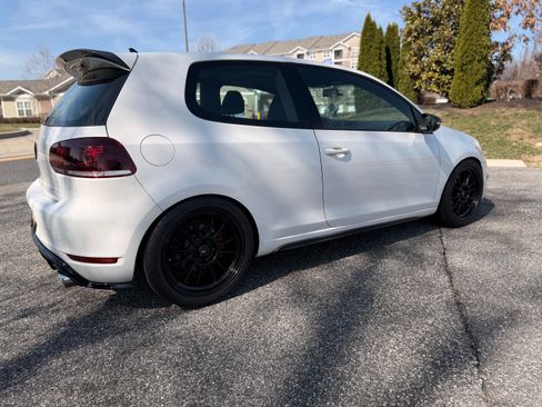 Used 2013 Volkswagen Golf 2-Door image 12