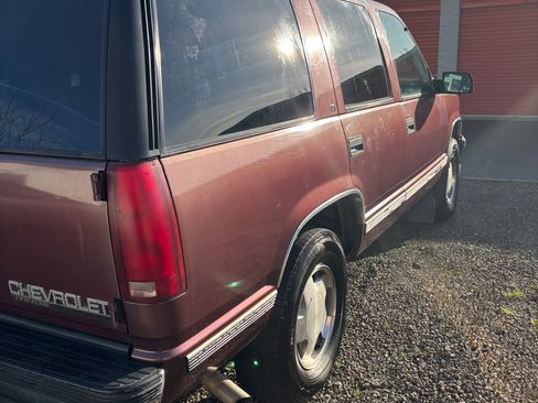 Used 1996 Chevrolet Tahoe 4WD image 4