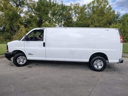 Used 2006 Chevrolet Express 3500 Extended