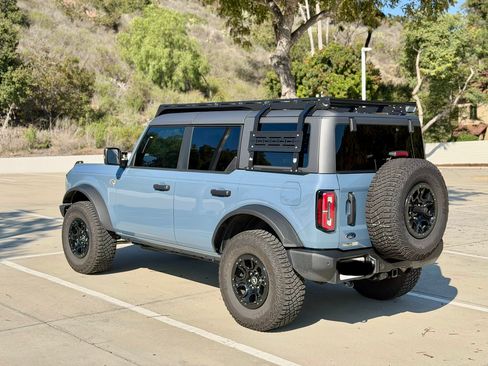 Used 2024 Ford Bronco Wildtrak image 5