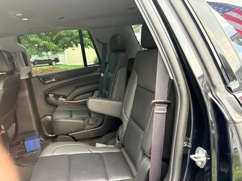 Used 2018 Chevrolet Tahoe LT w/ RST Edition AWD/4WD image 5