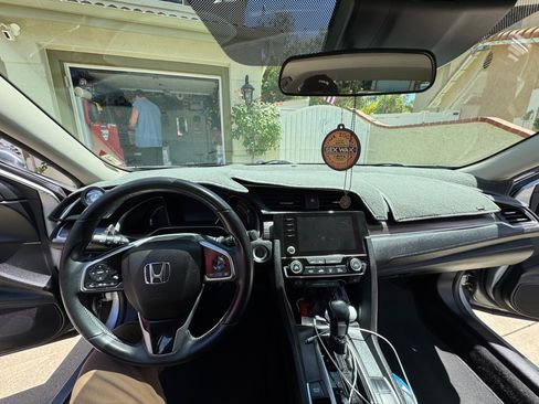 Used 2020 Honda Civic EX image 42