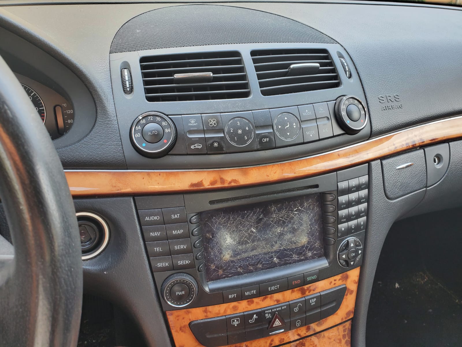 Used 2006 Mercedes-Benz E 350 Sedan image 2