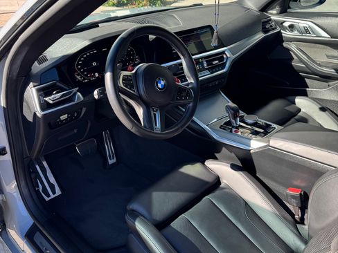 Used 2021 BMW M4 Competition w/ Executive Package image 9