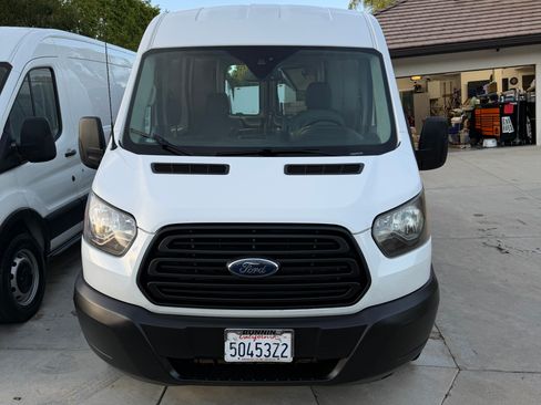 Used 2019 Ford Transit 250 148 Medium Roof image 1