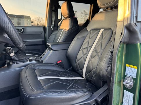 Used 2023 Ford Bronco Big Bend image 15