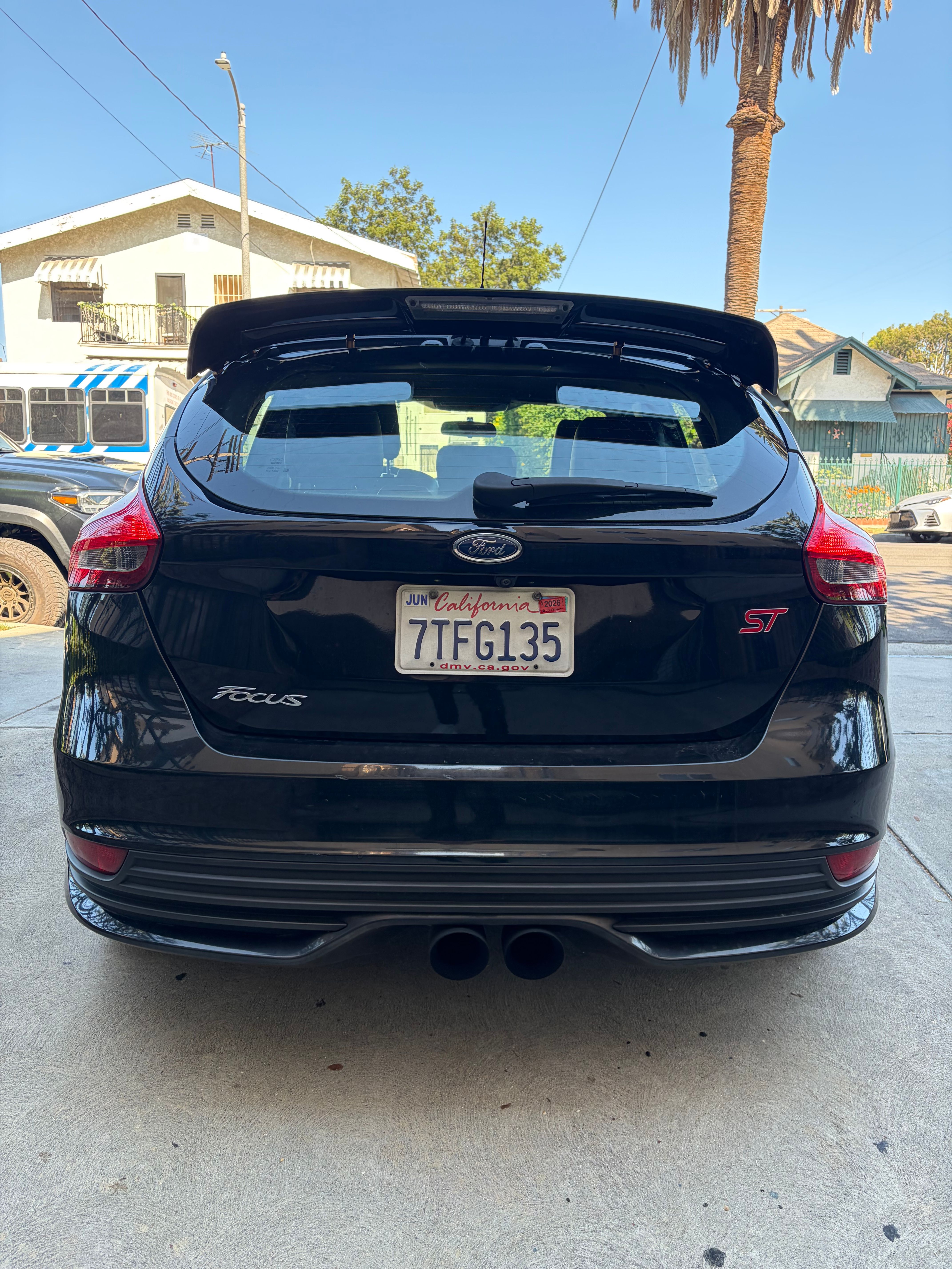 Used 2016 Ford Focus ST w/ Equipment Group 402A FWD image 11