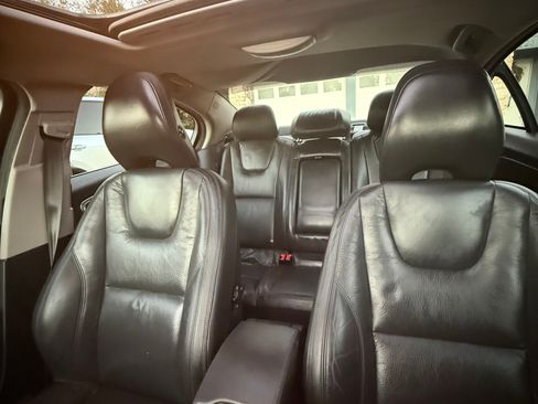 Used 2014 Volvo S60 T5 image 5