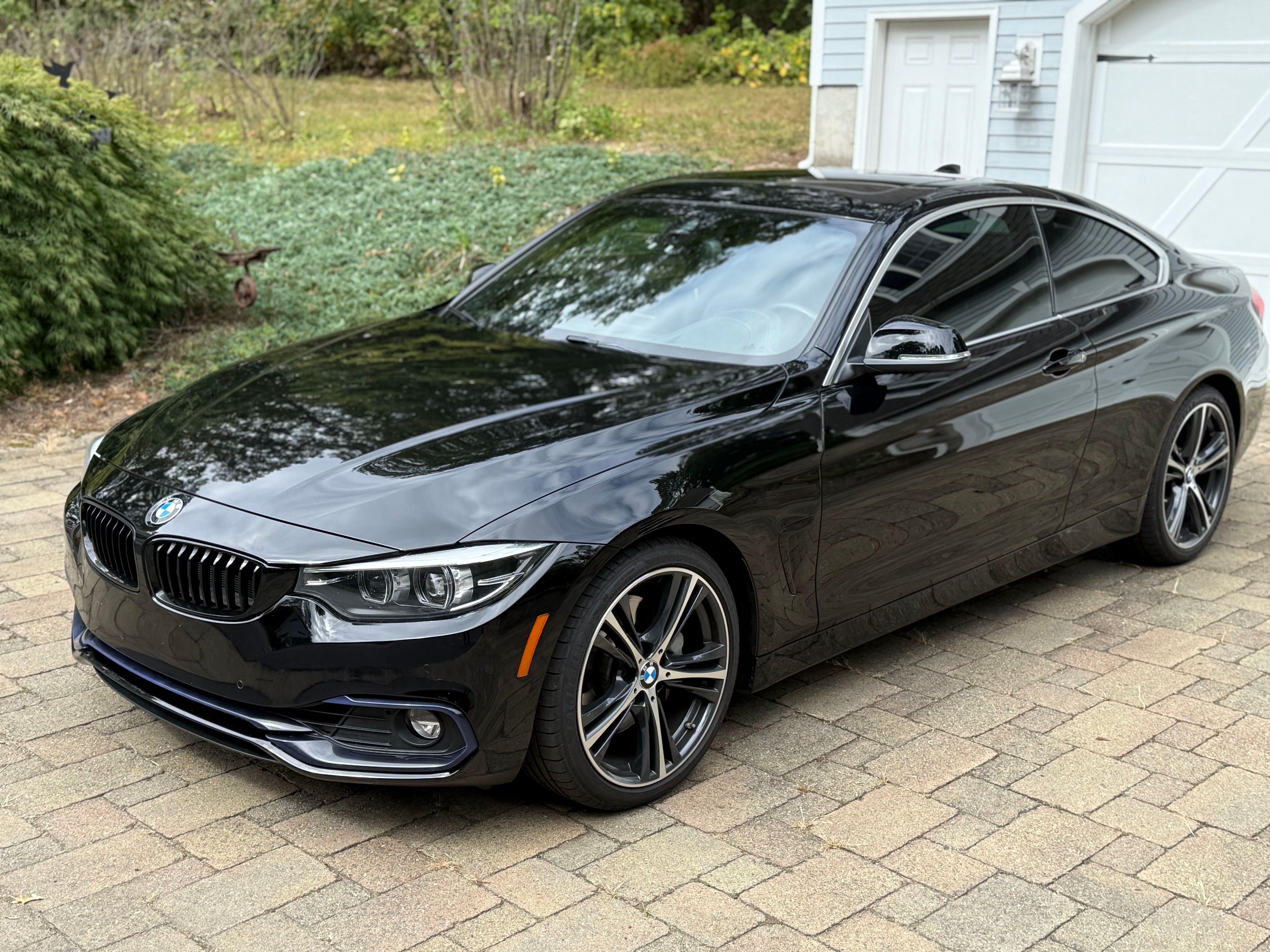 Used 2020 BMW 440i Coupe w/ Convenience Package RWD image 1