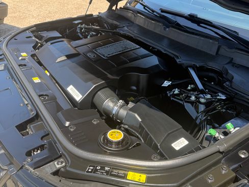 Used 2019 Land Rover Range Rover Sport HSE AWD/4WD image 21