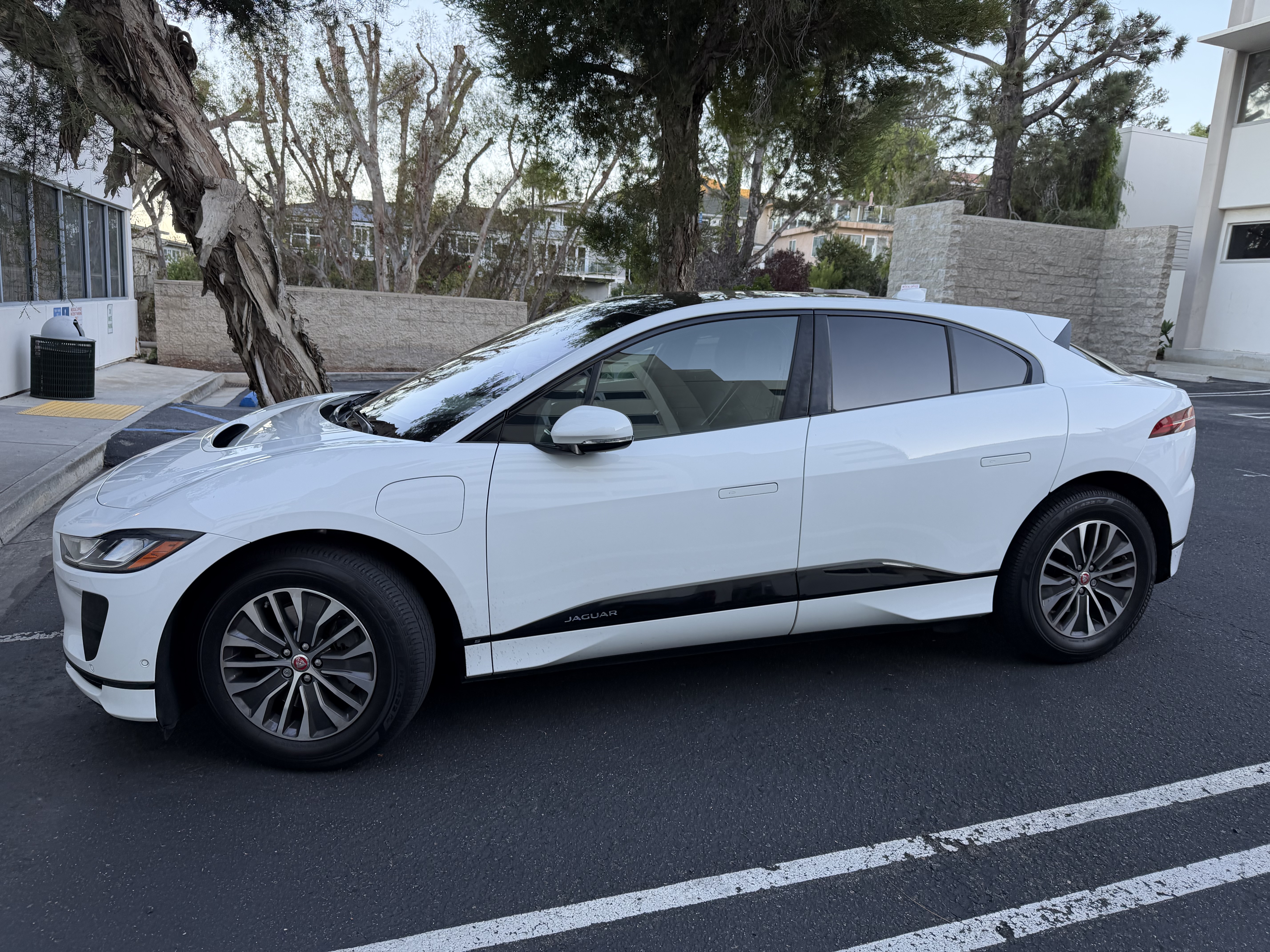 Used 2020 Jaguar I-PACE S AWD/4WD image 14