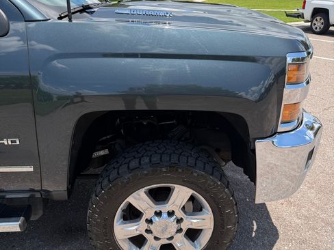 Used 2017 Chevrolet Silverado 2500 LTZ w/ Duramax Plus Package AWD/4WD image 18