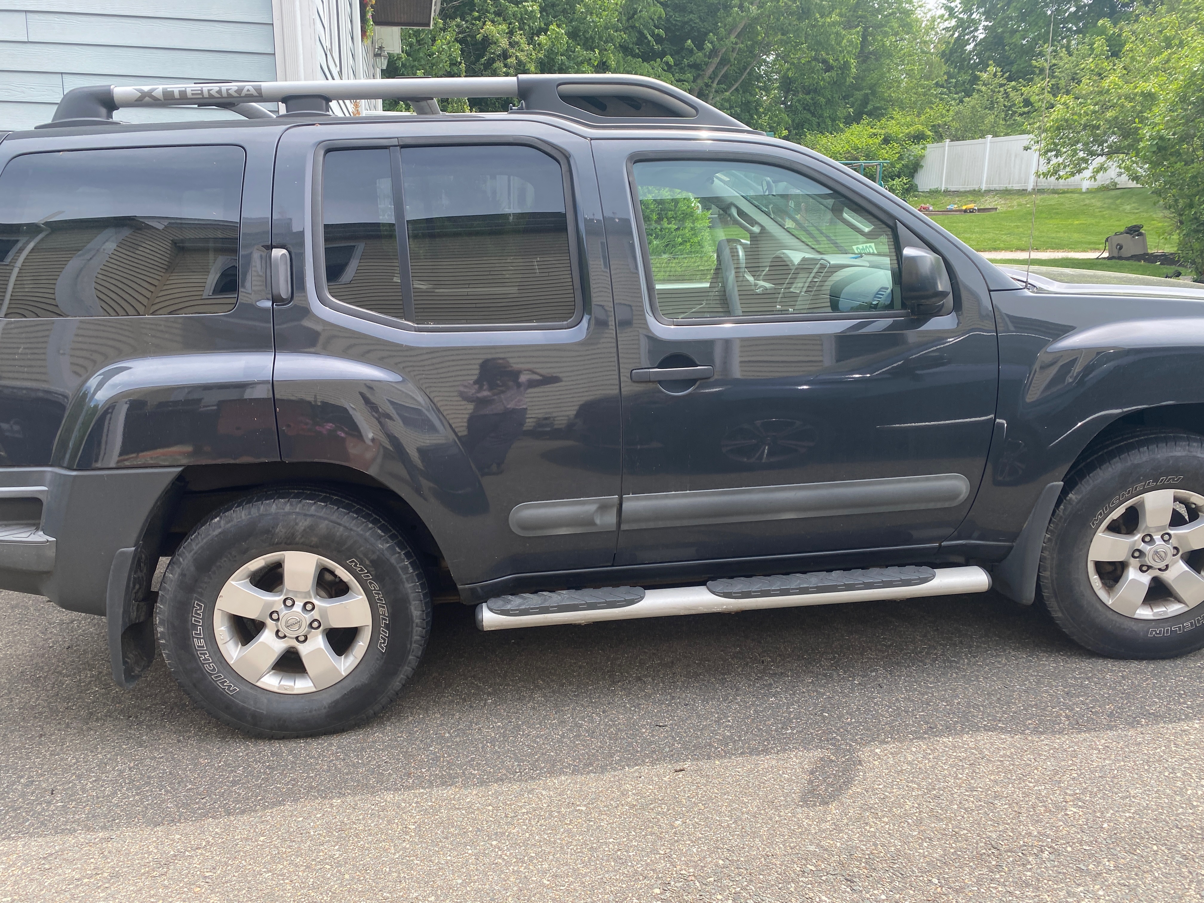 Used 2013 Nissan Xterra S w/ Value Package AWD/4WD image 2