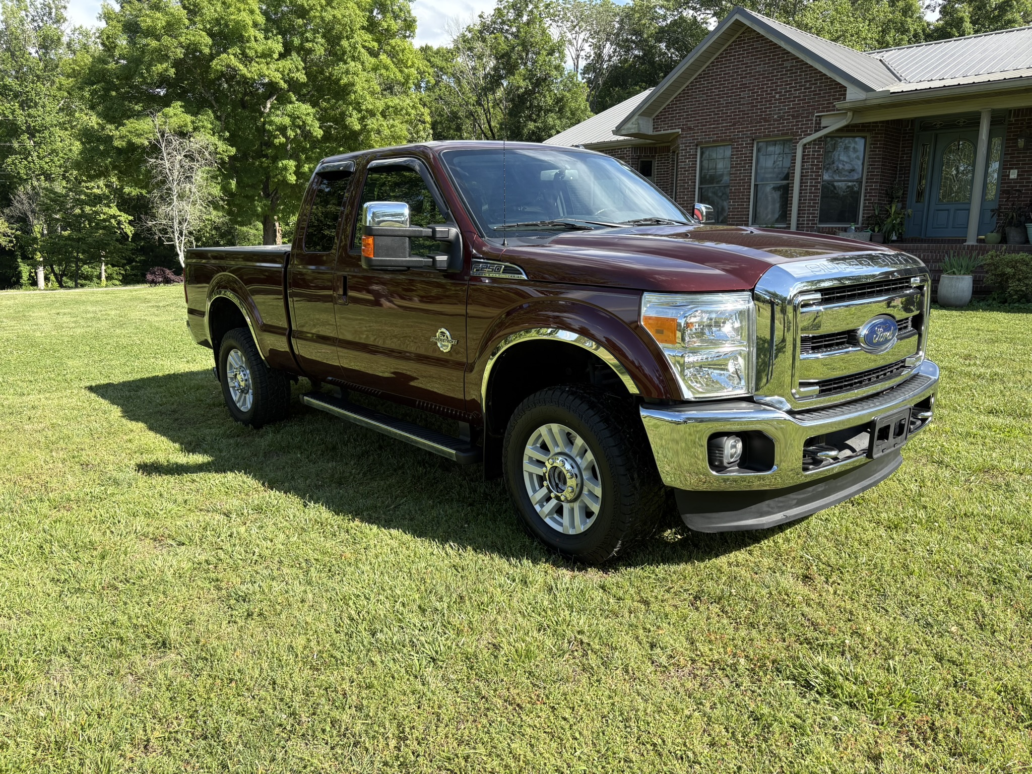 Used 2016 Ford F250 Lariat w/ Chrome Package AWD/4WD image 10