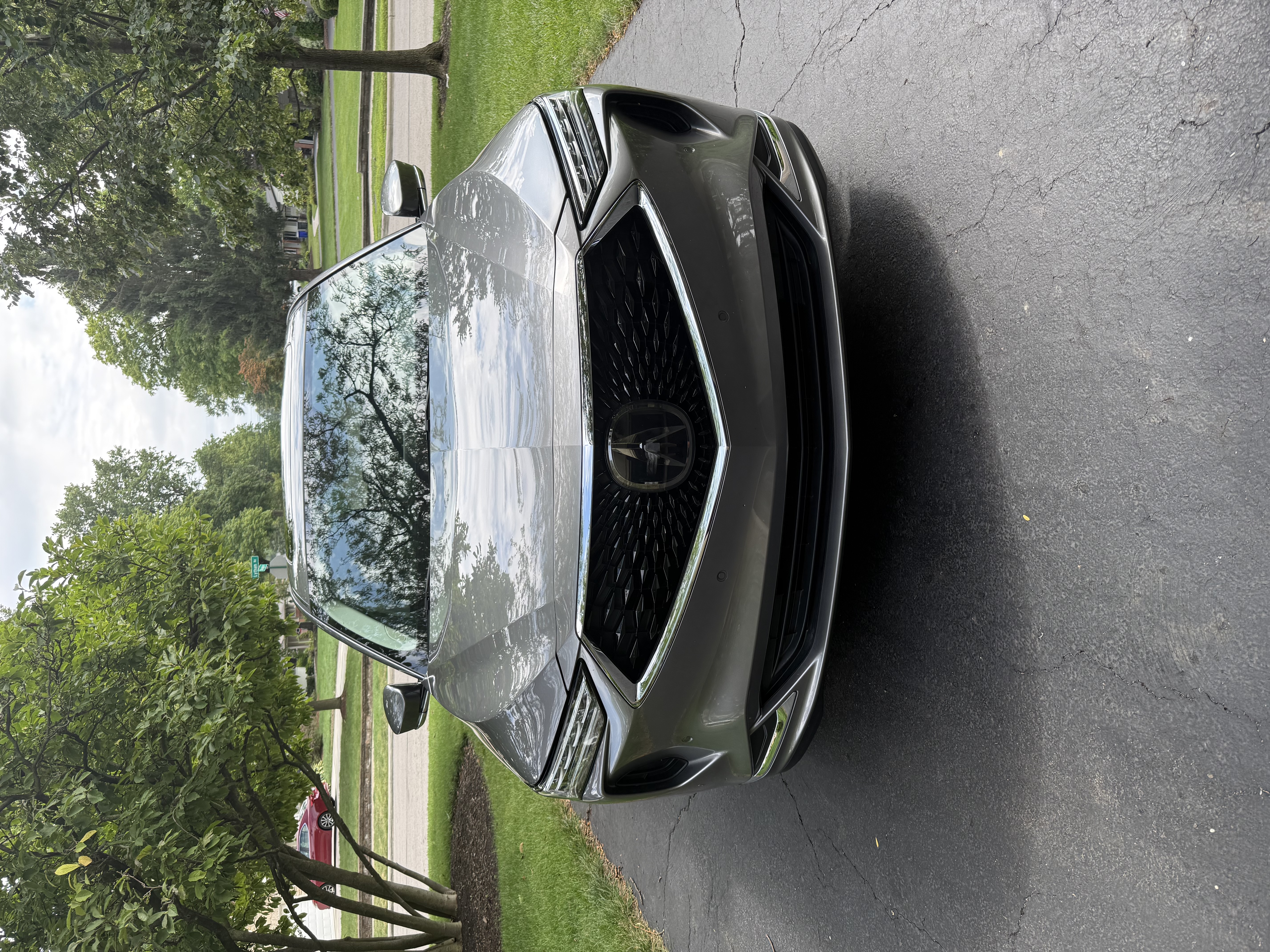 Used 2023 Acura MDX SH-AWD w/ Technology Package image 4