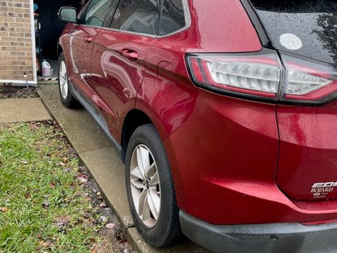 Used 2015 Ford Edge SEL w/ Equipment Group 201A image 10