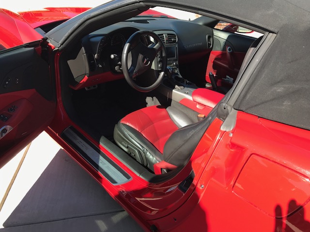 Used 2007 Chevrolet Corvette Convertible w/ Preferred Equipment Group RWD image 2