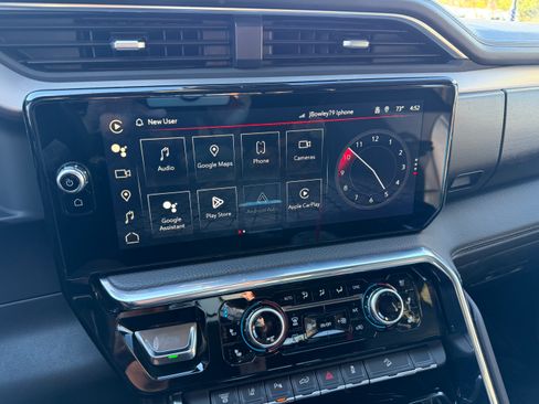 Used 2024 GMC Sierra 2500 Denali w/ Denali Reserve Package image 21