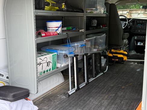 Used 2022 Chevrolet Express 2500 w/ Driver Convenience Package image 9